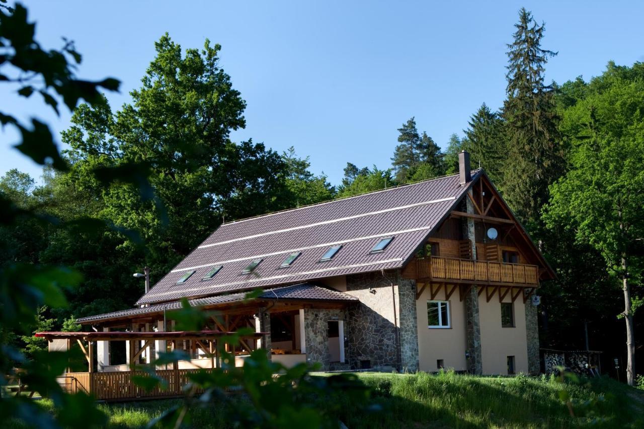 Pod Bresteckou Skalou Břestek Exterior foto